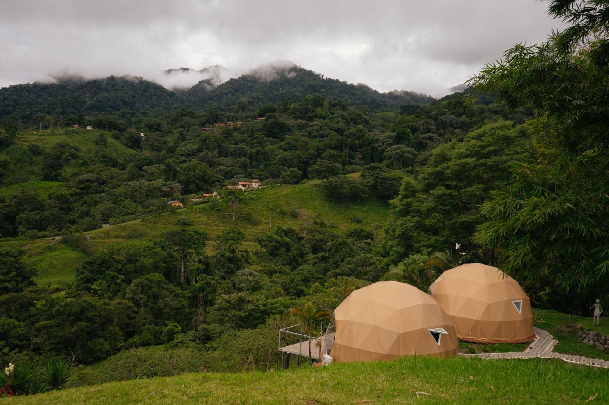 Готель Pura Vista Glamping El Castillo Екстер'єр фото